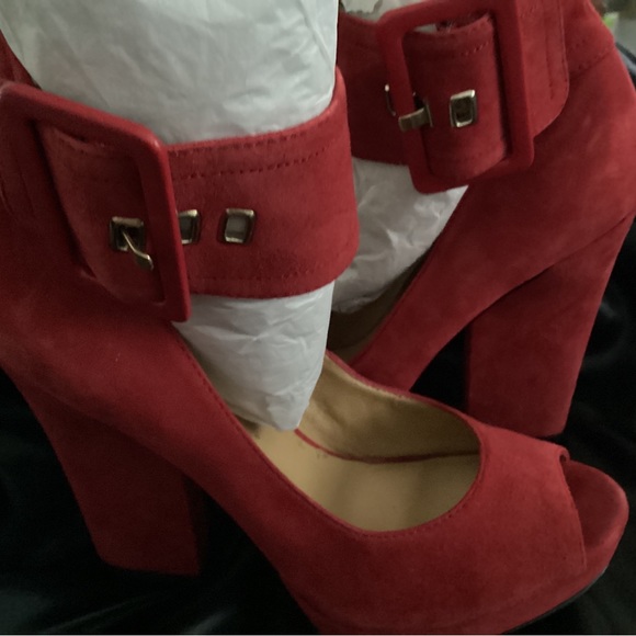 Nine West ankle strap heels size 7.5 - Picture 4 of 11